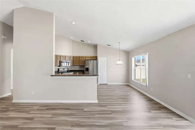 $2,500 | 1791 Florence Vista Boulevard, Orlando, FL 32818