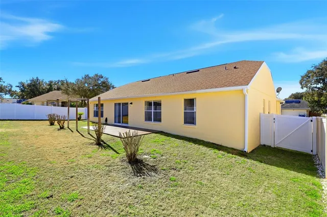 $2,500 | 1791 Florence Vista Boulevard, Orlando, FL 32818