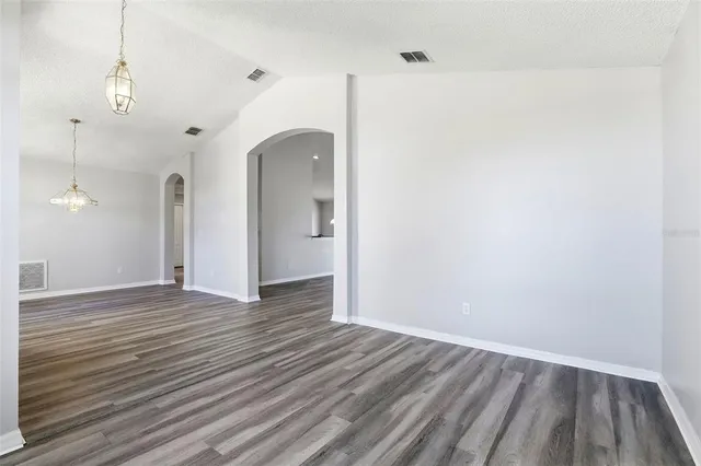 $2,500 | 1791 Florence Vista Boulevard, Orlando, FL 32818