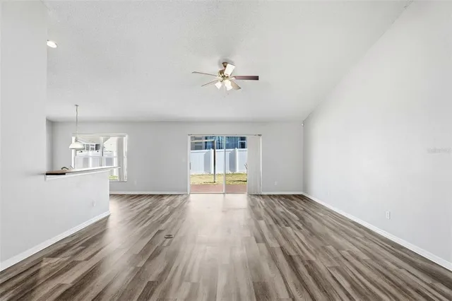 $2,500 | 1791 Florence Vista Boulevard, Orlando, FL 32818