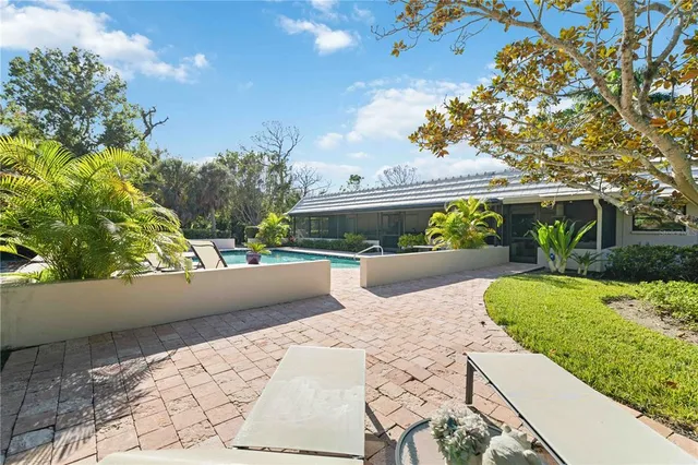 $1,050,000 | 505 Lyons Bay Road, Nokomis, FL 34275