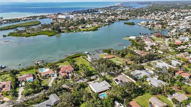 $1,050,000 | 505 Lyons Bay Road, Nokomis, FL 34275