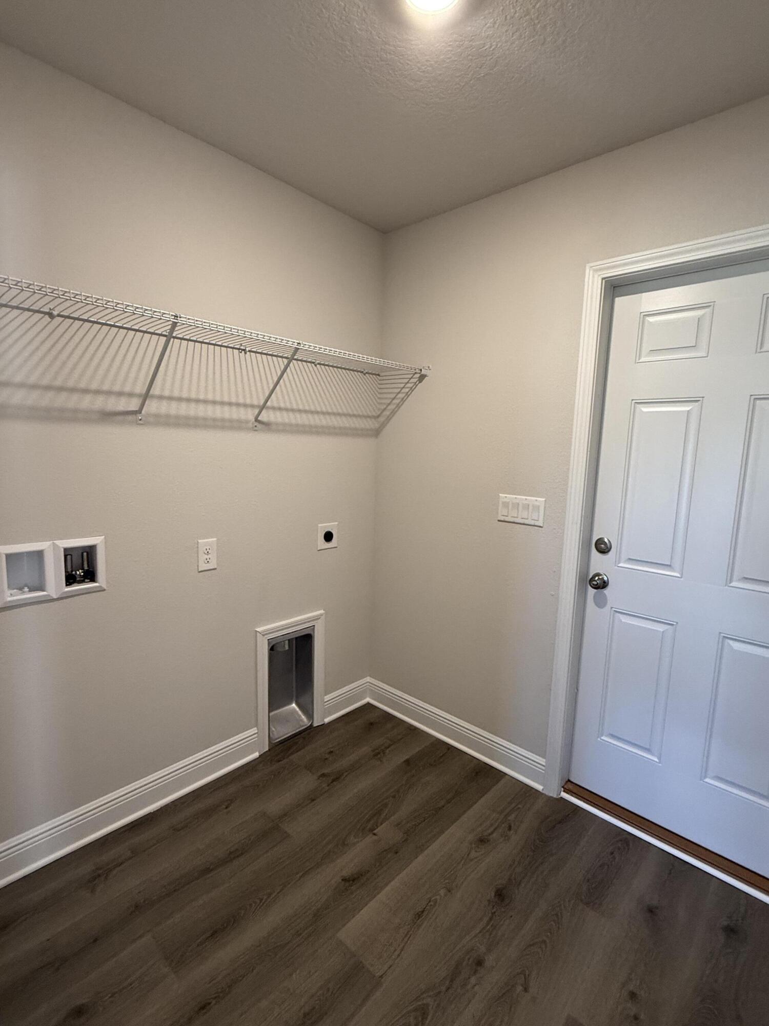 170 Ridgeway Circle Crestview, FL 32536 - Photo 7 of 21 IMG_4679