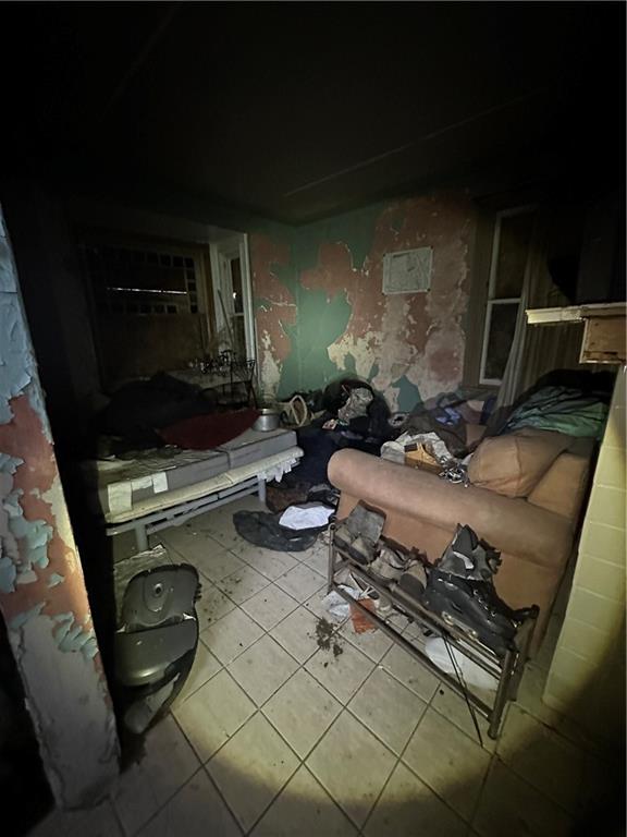 627 Chester Avenue Pittsburgh, PA 15214 - Photo 8 of 19 a room with furniture and a fireplace