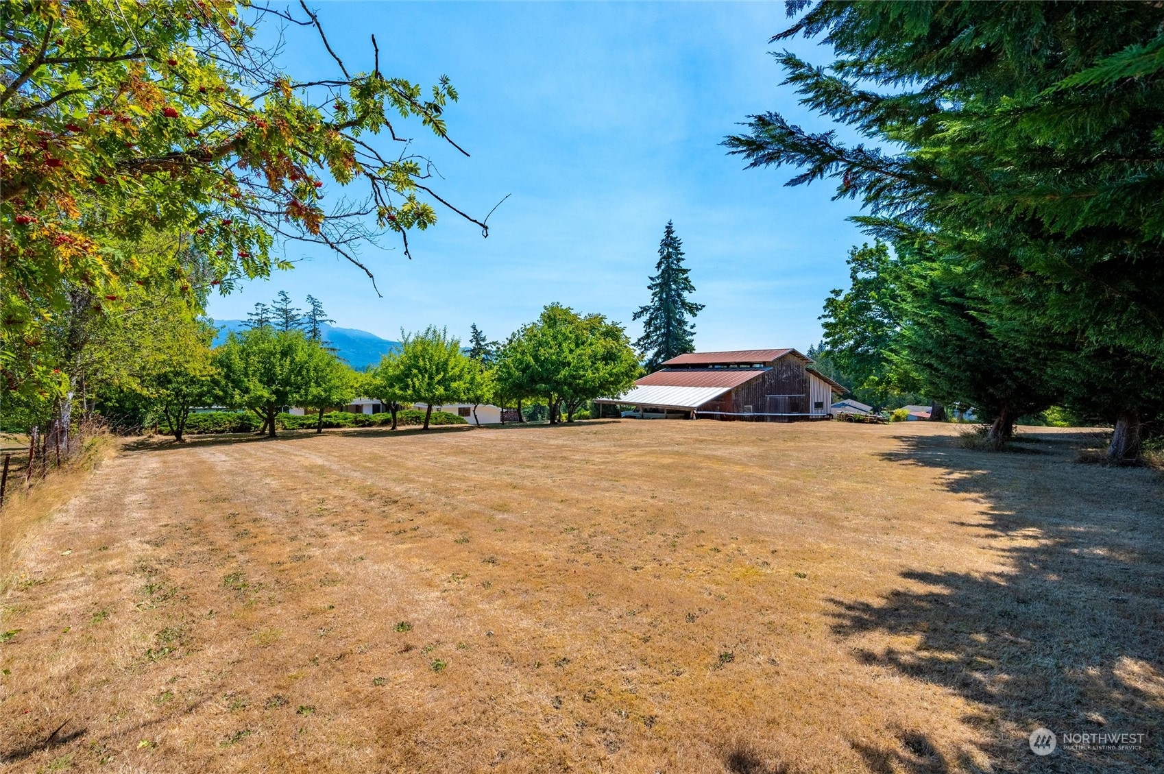 13622 Trumpeter Lane Mount Vernon, WA 98273 - Photo 38 of 40 a front view of a house with a yard