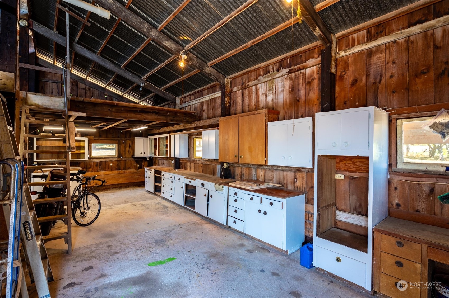 13622 Trumpeter Lane Mount Vernon, WA 98273 - Photo 7 of 40 a view of a storage & utility room