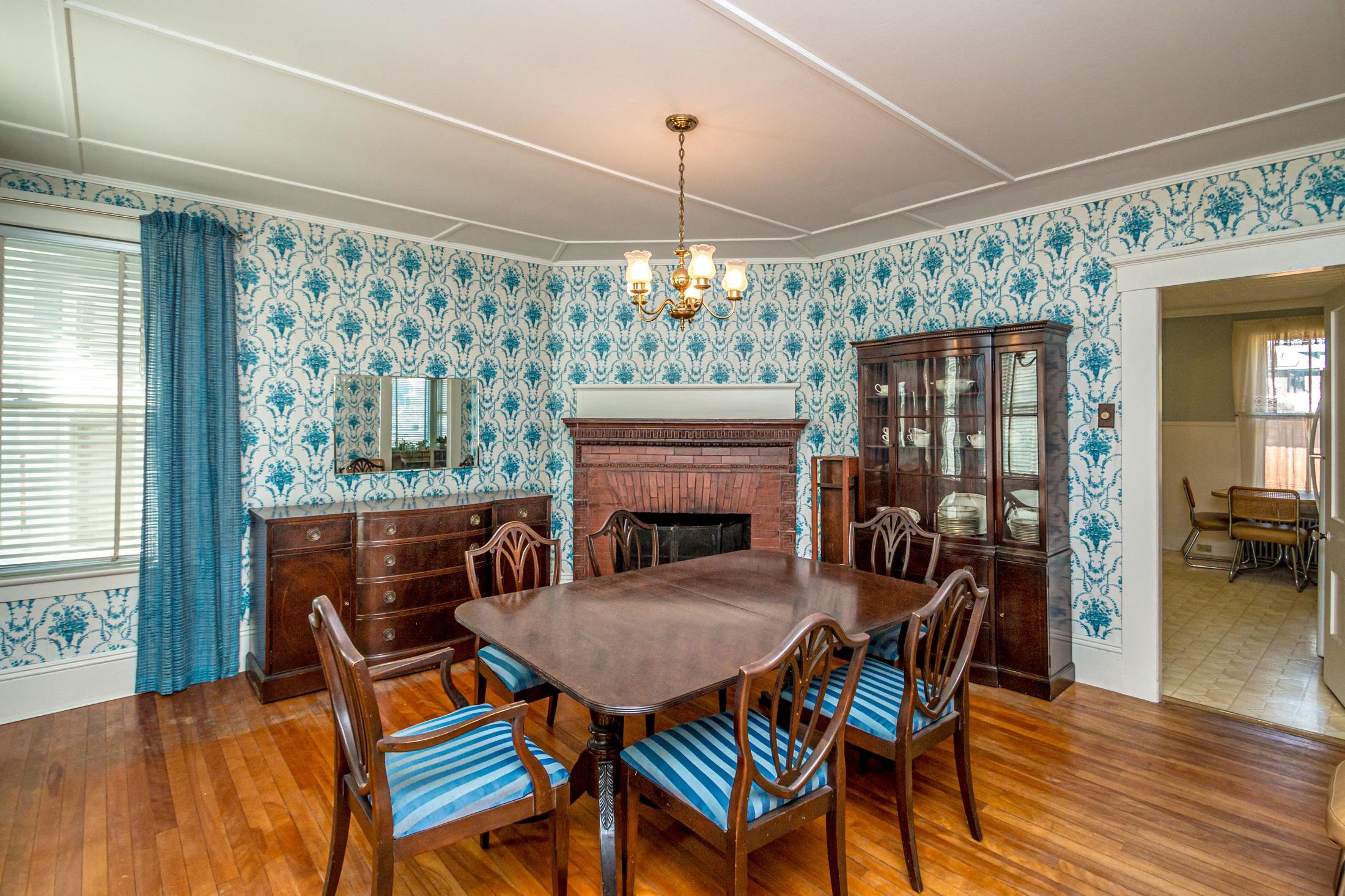 19 Elm Street Whitefield, NH 03598 - Photo 14 of 57