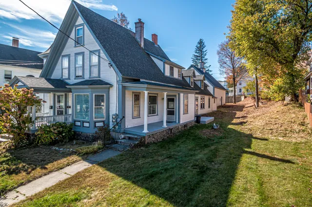 $394,500 | 19 Elm Street, Whitefield, NH 03598