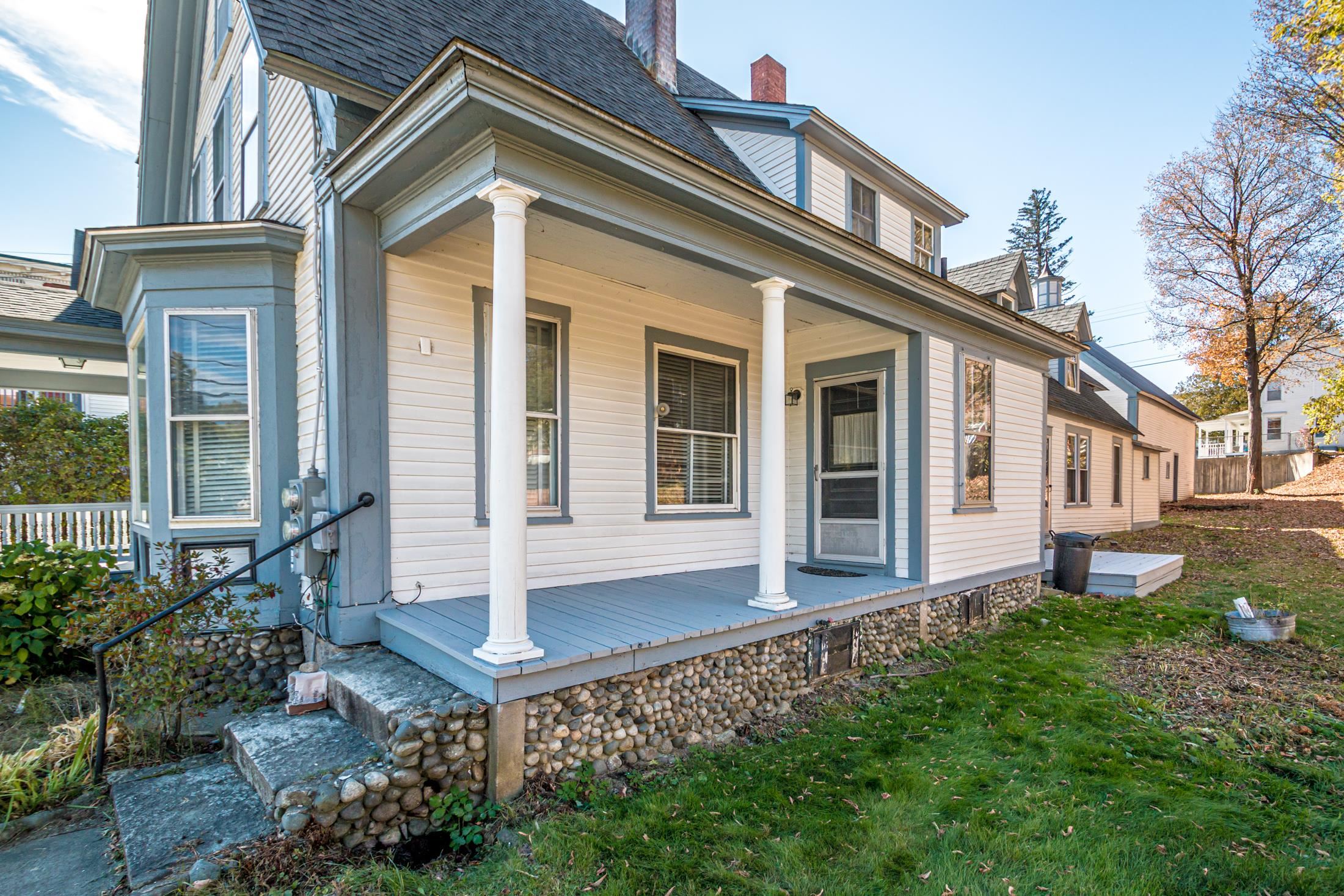 19 Elm Street Whitefield, NH 03598 - Photo 4 of 57