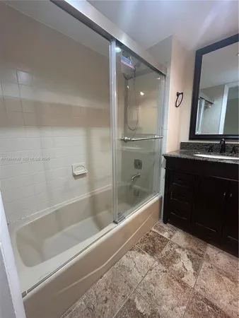 $2,900 | 1660 Northwest 113th Way, Pembroke Pines, FL 33026