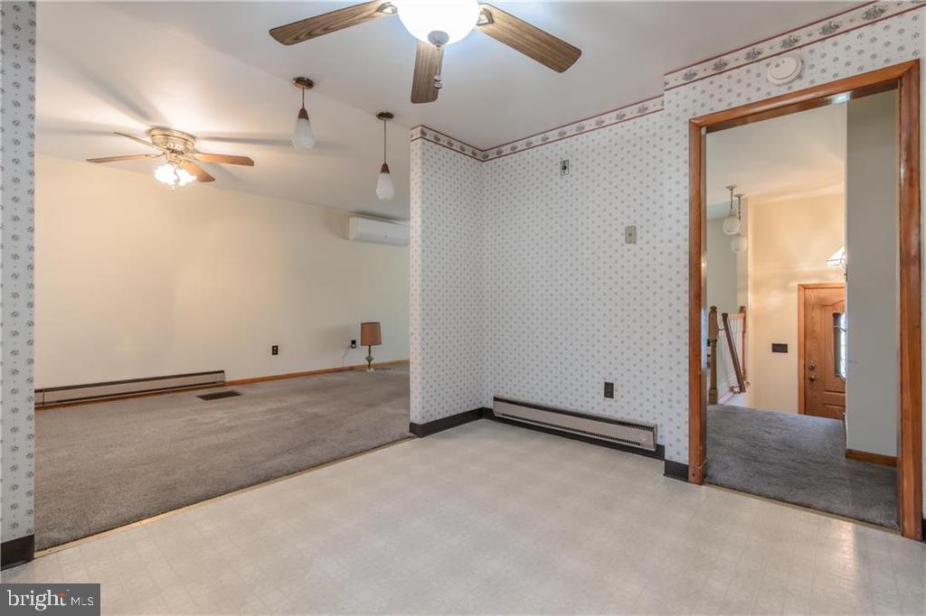 91 School Drive New Ringgold, PA 17960 - Photo 16 of 41