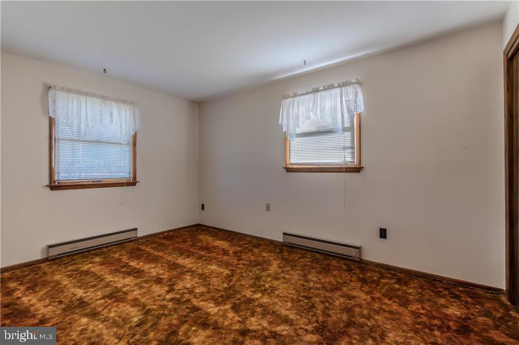 91 School Drive New Ringgold, PA 17960 - Photo 31 of 41 Bedroom #3