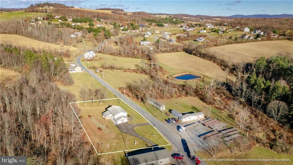 91 School Drive New Ringgold, PA 17960 - Photo 5 of 41