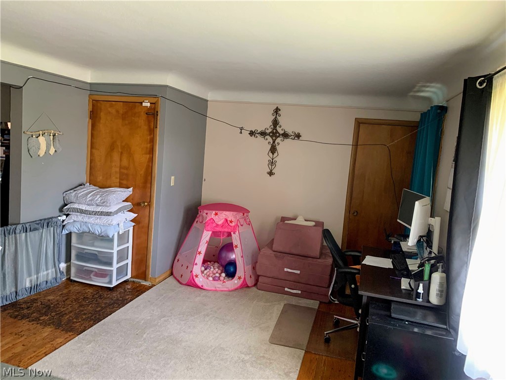 7840 Ackley Road Parma, OH 44129 - Photo 19 of 32