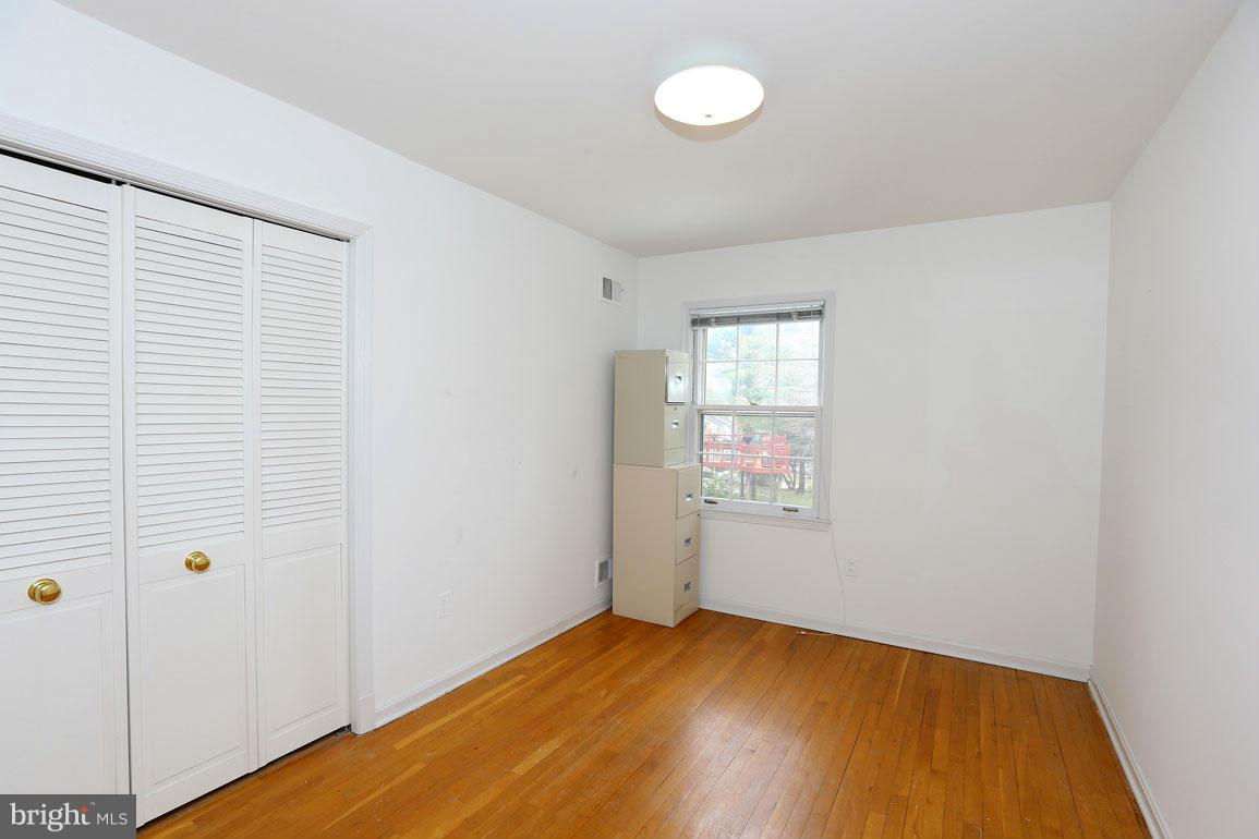 201 Hermleigh Road Silver Spring, MD 20902 - Photo 14 of 26 Bedroom 4
