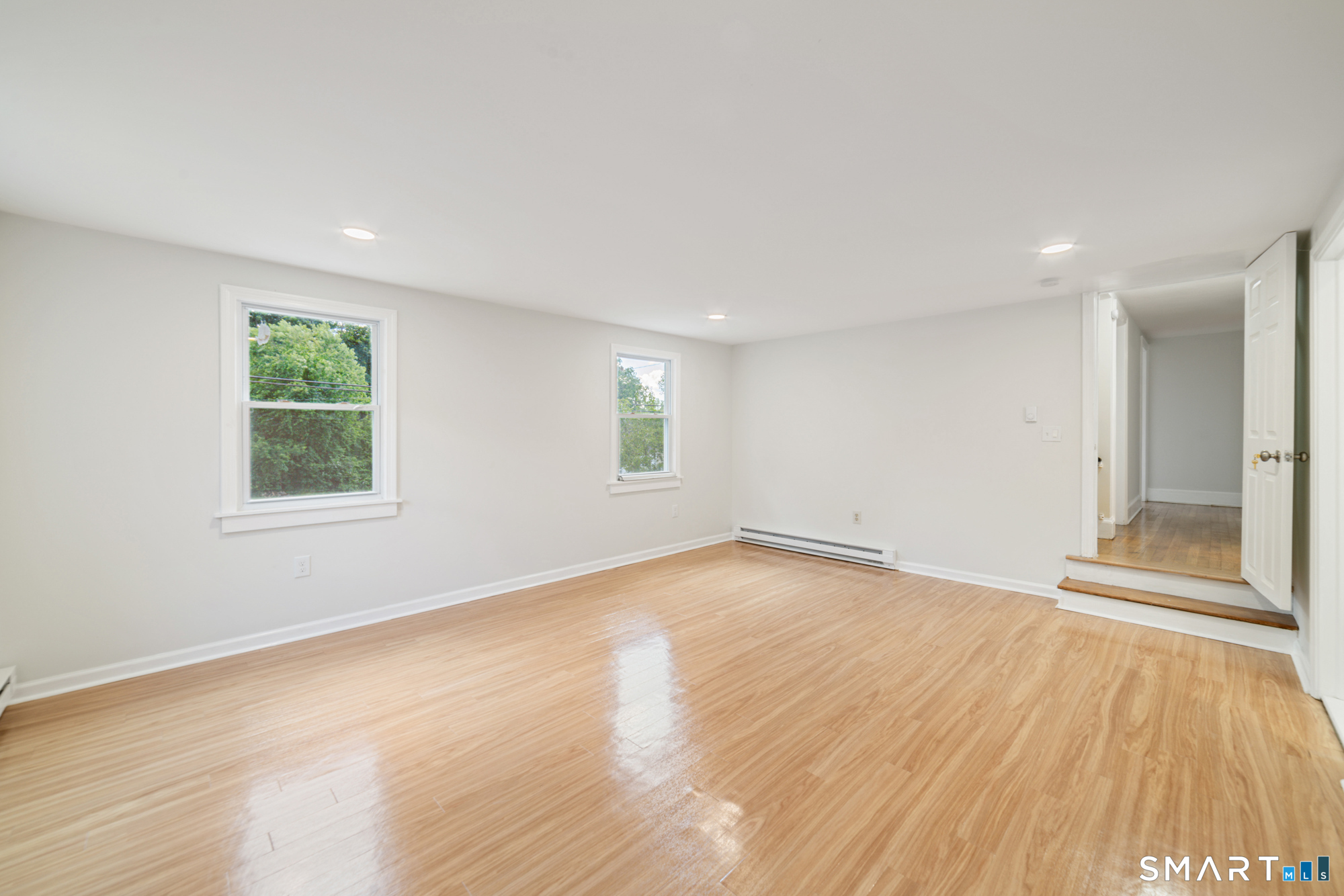 48 Lardner Road Bristol, CT 06010 - Photo 22 of 40