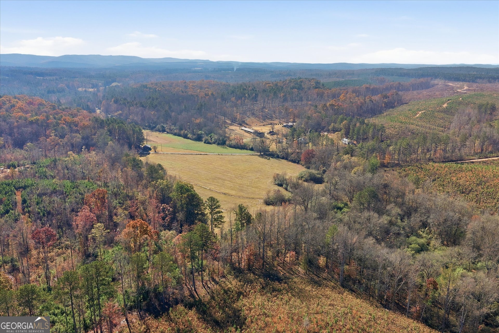 0 County Road 84 Heflin, AL 36264 - Photo 4 of 20 an aerial view of mountain with beach