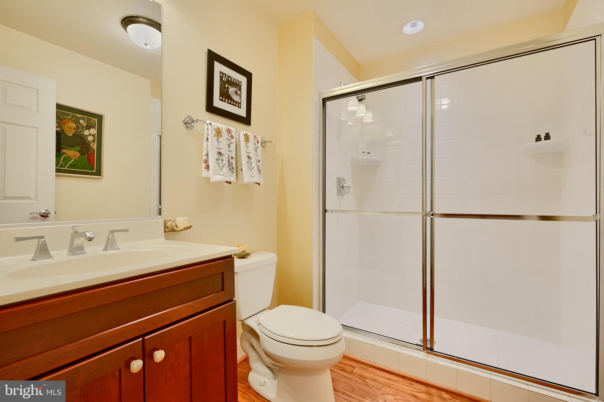 1221 Dockside Circle Baltimore, MD 21224 - Photo 9 of 57