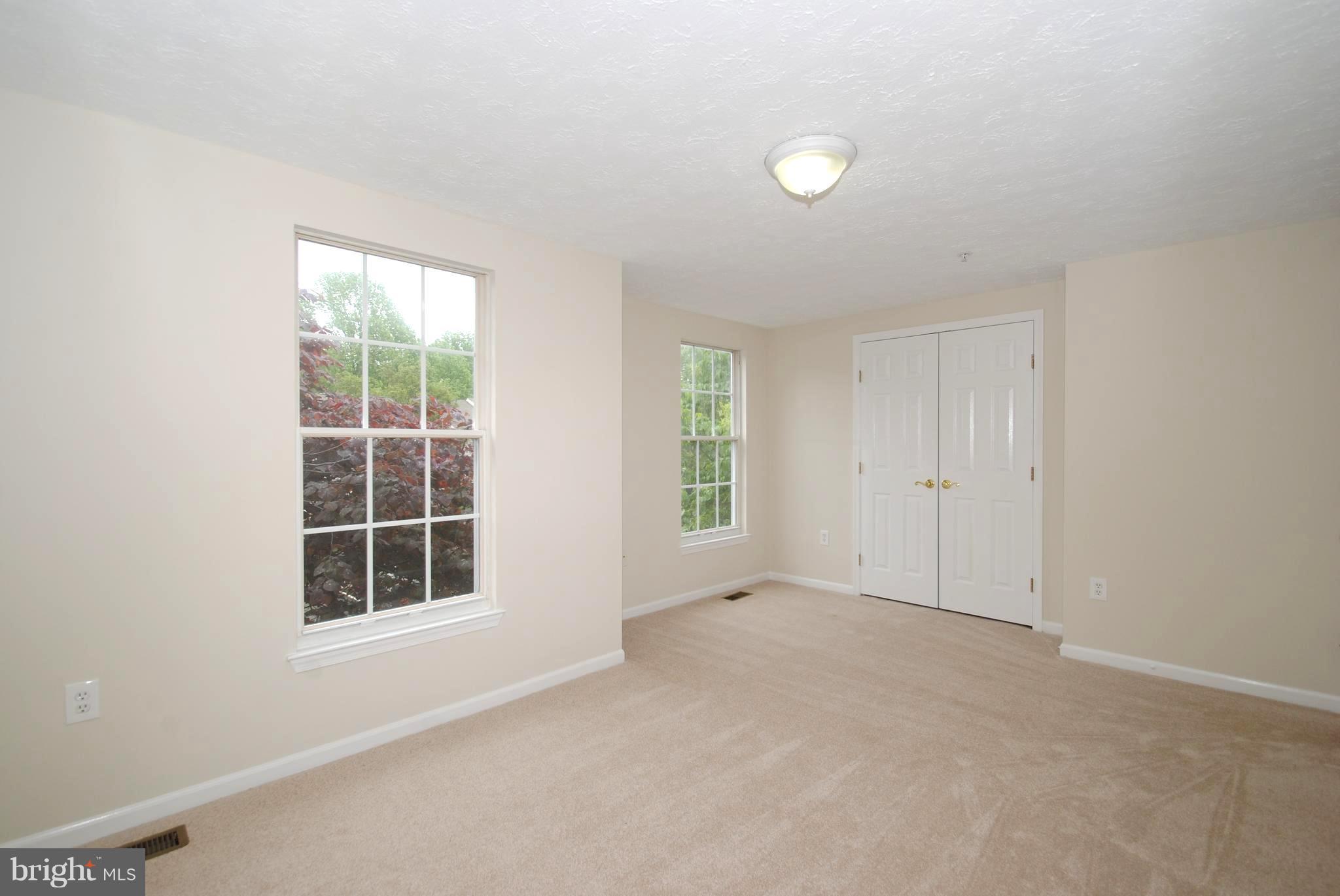 579 Quaker Ridge Court Arnold, MD 21012 - Photo 15 of 30 Generous Master Bedroom Suite