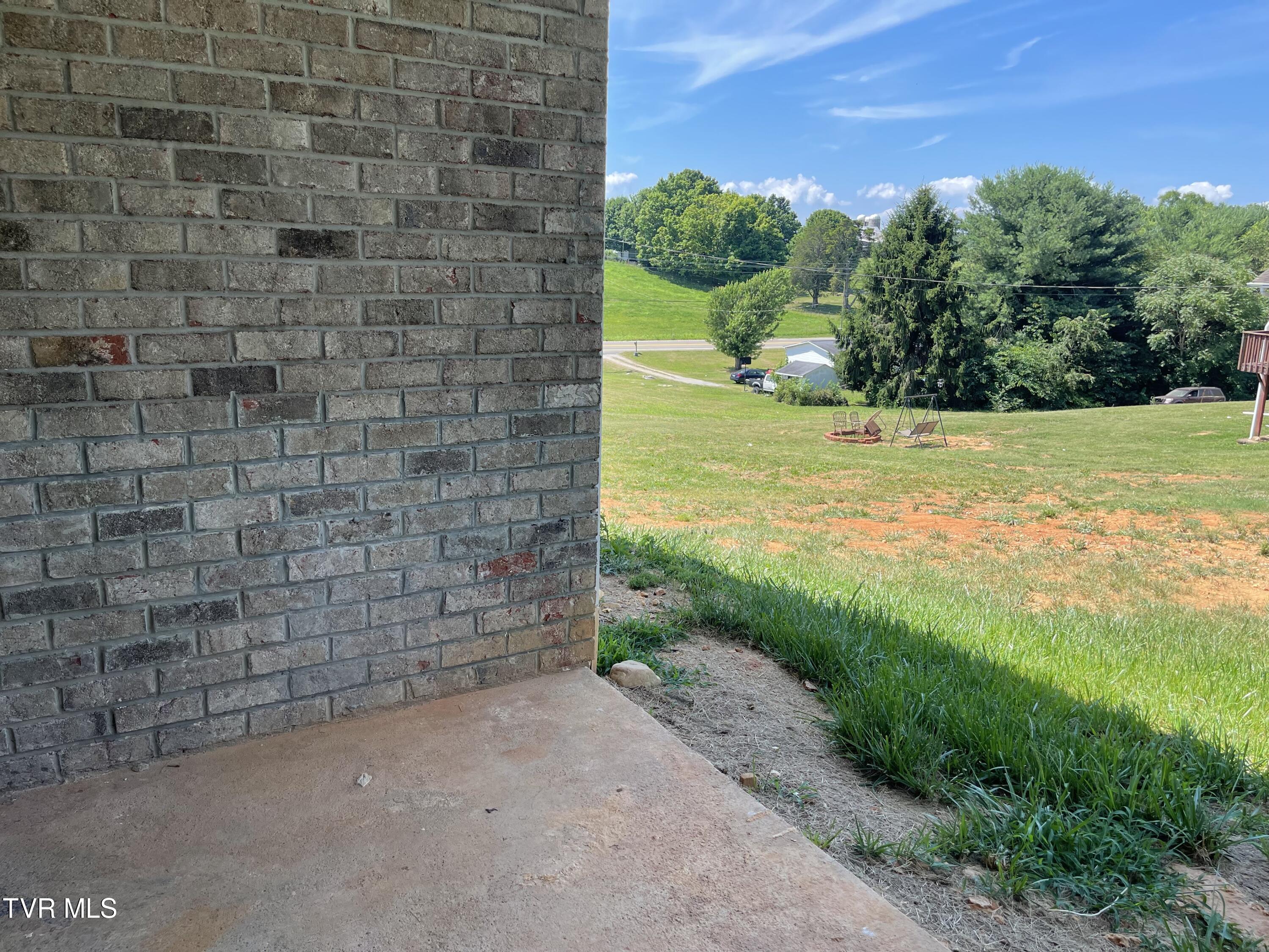 415 Wine Road Dandridge, TN 37725 - Photo 15 of 51 IMG_5605