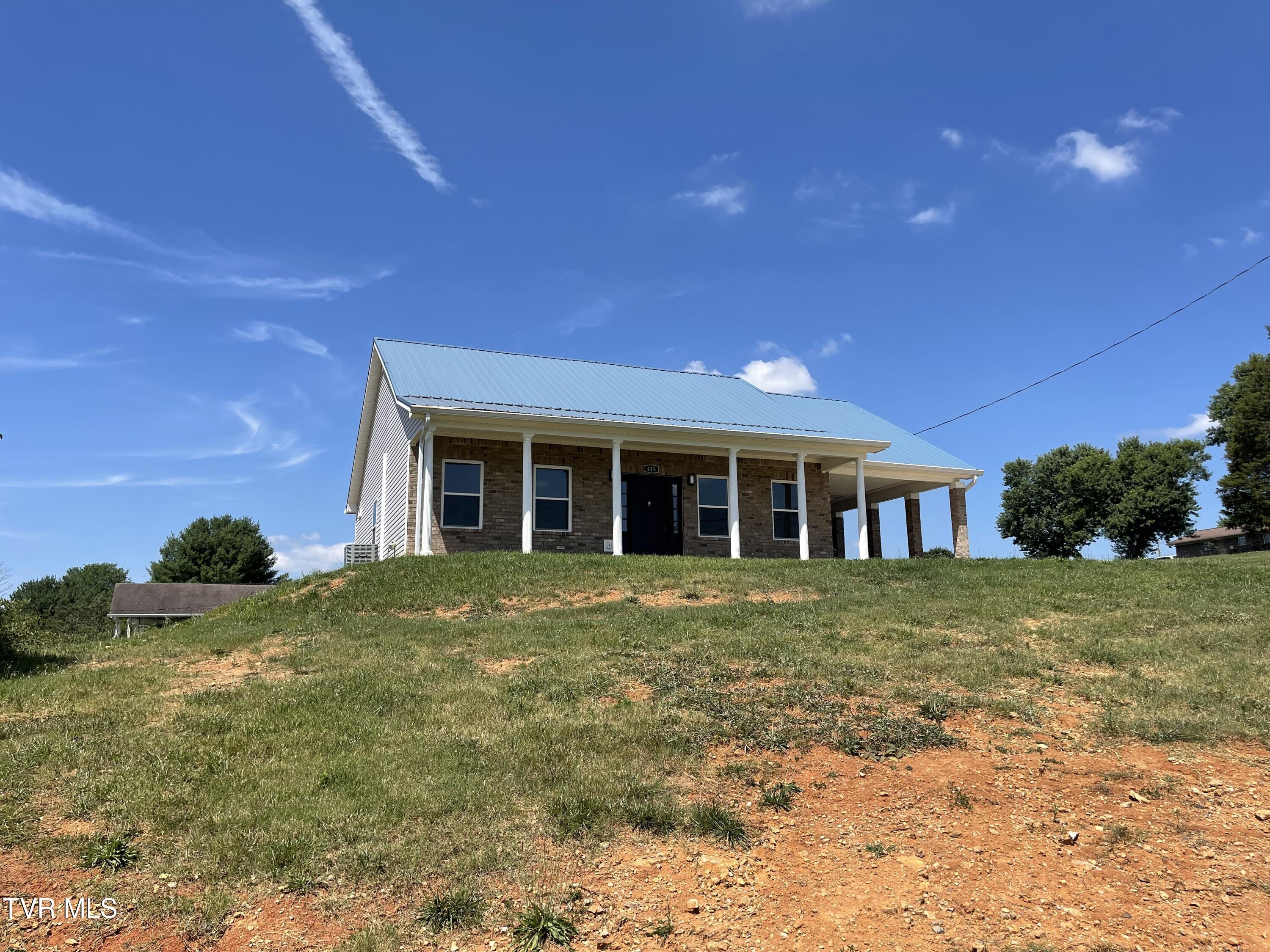 415 Wine Road Dandridge, TN 37725 - Photo 3 of 51 IMG_5610