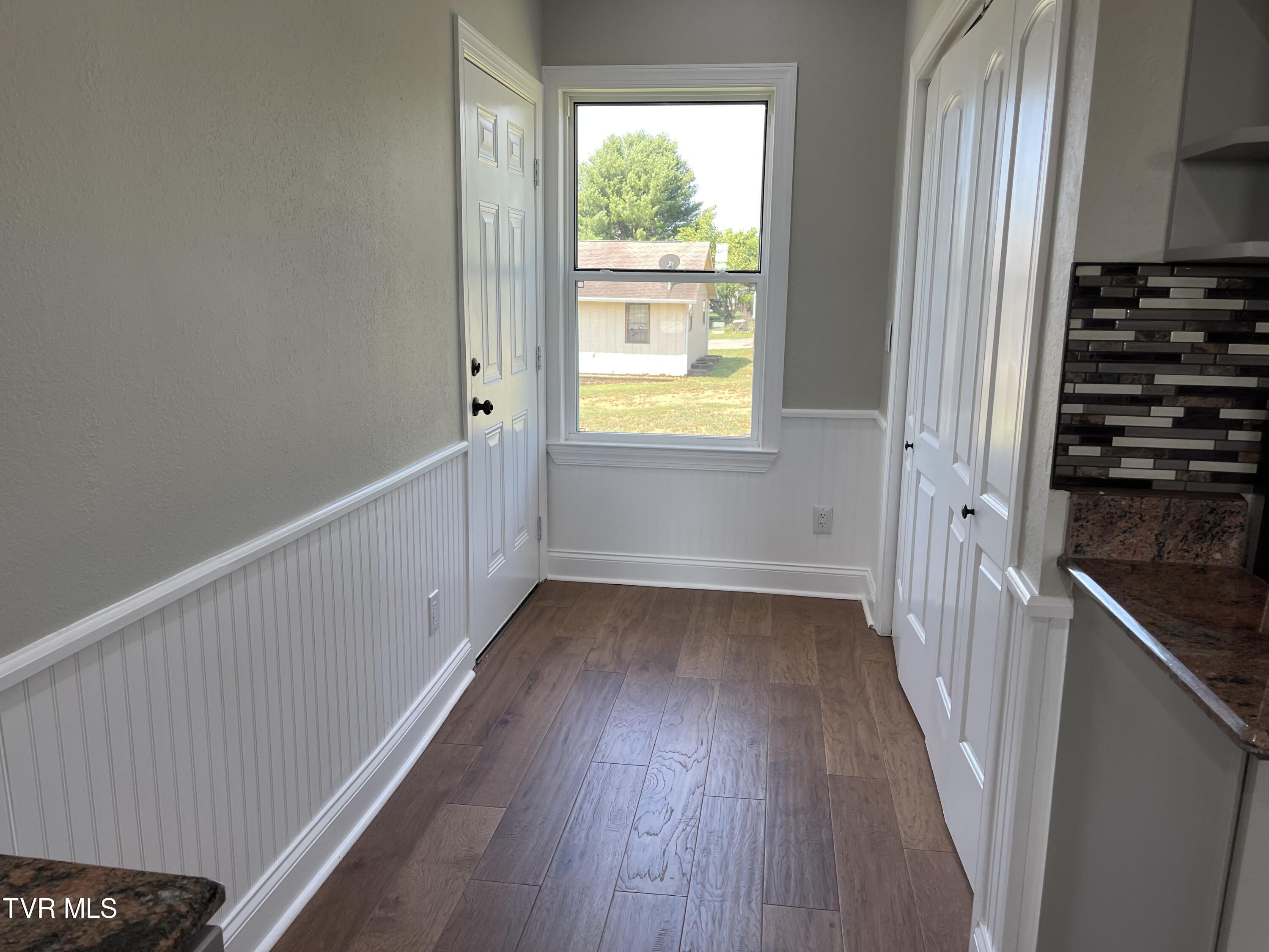 415 Wine Road Dandridge, TN 37725 - Photo 31 of 51 IMG_5577