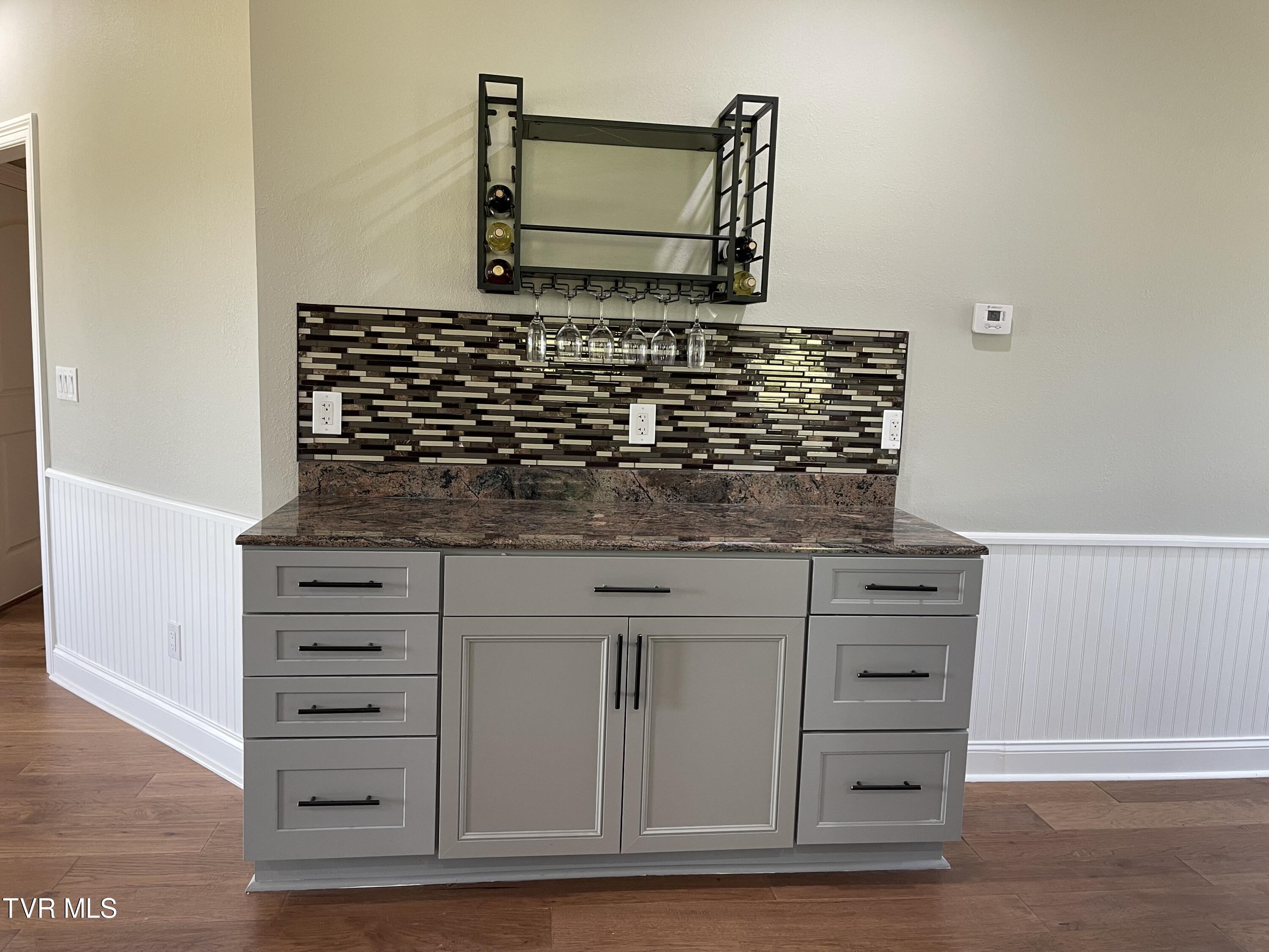 415 Wine Road Dandridge, TN 37725 - Photo 32 of 51 IMG_5575