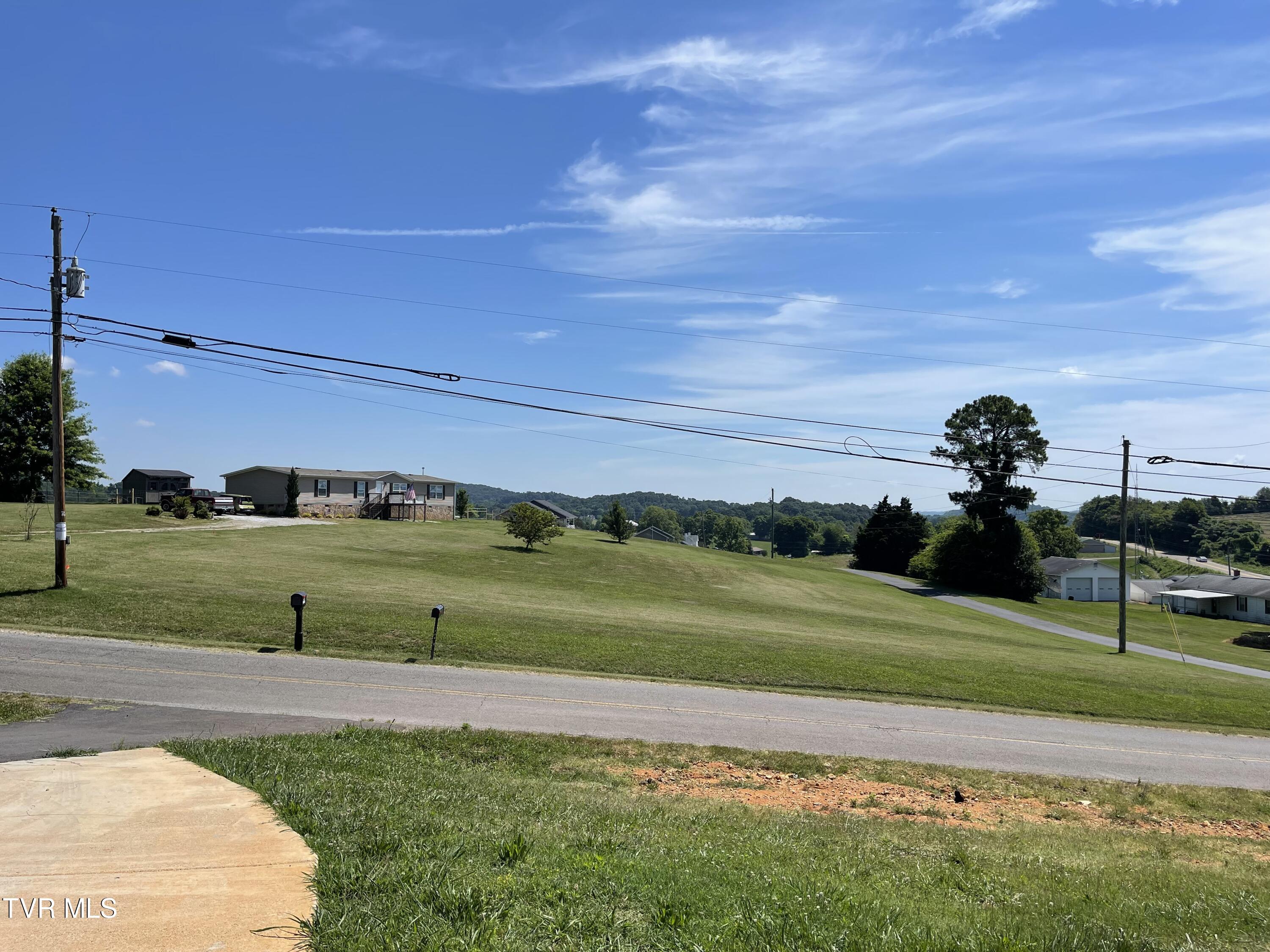 415 Wine Road Dandridge, TN 37725 - Photo 8 of 51 IMG_5558