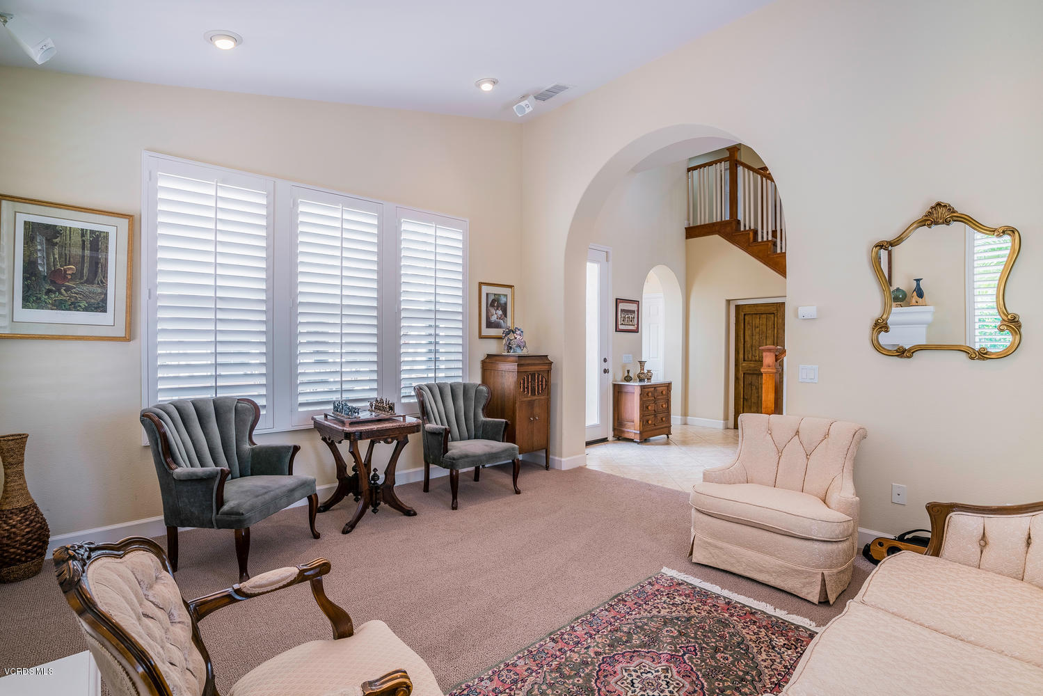 124 Sinaloa Road Simi Valley, CA 93065 - Photo 14 of 49 124 sinaloa living rm 2
