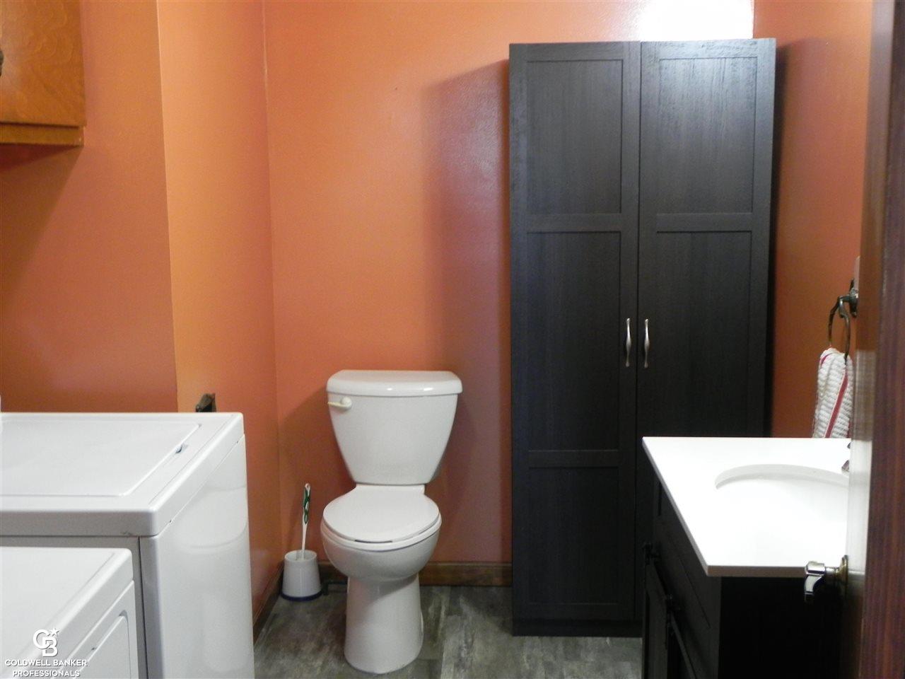 6138 South 8 Mile Road Freeland, MI 48623 - Photo 31 of 43 Gallery Image 31