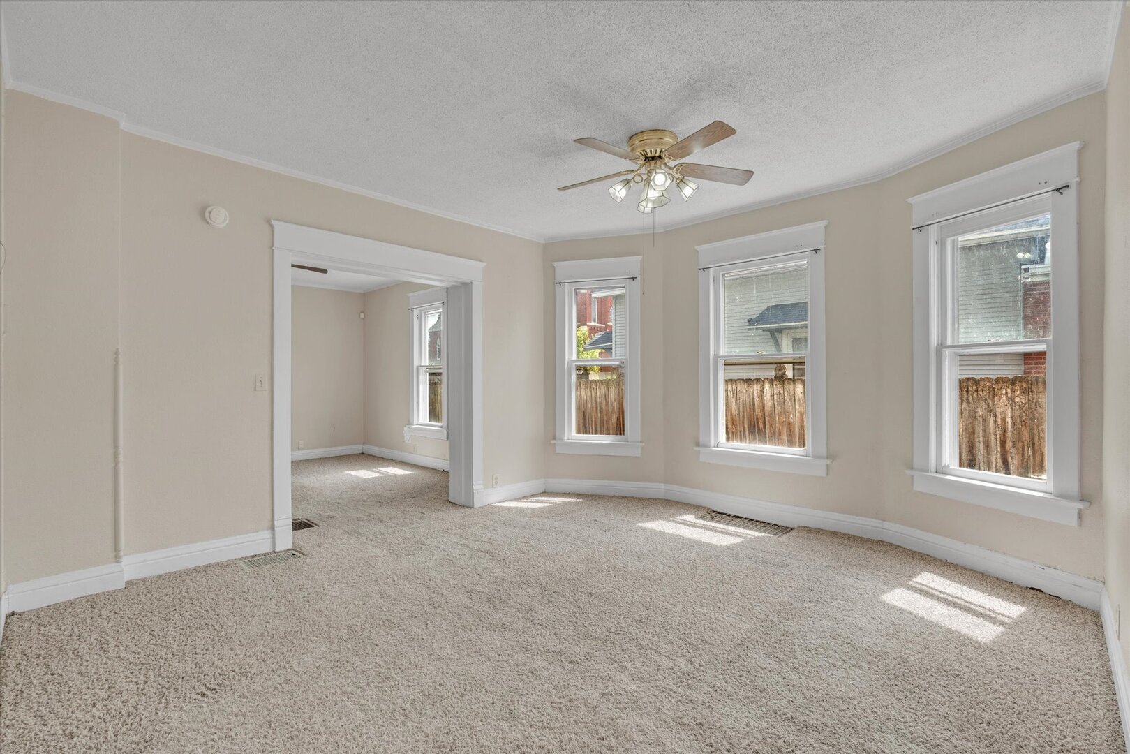 349 10th Street Moline, IL 61265 - Photo 13 of 24