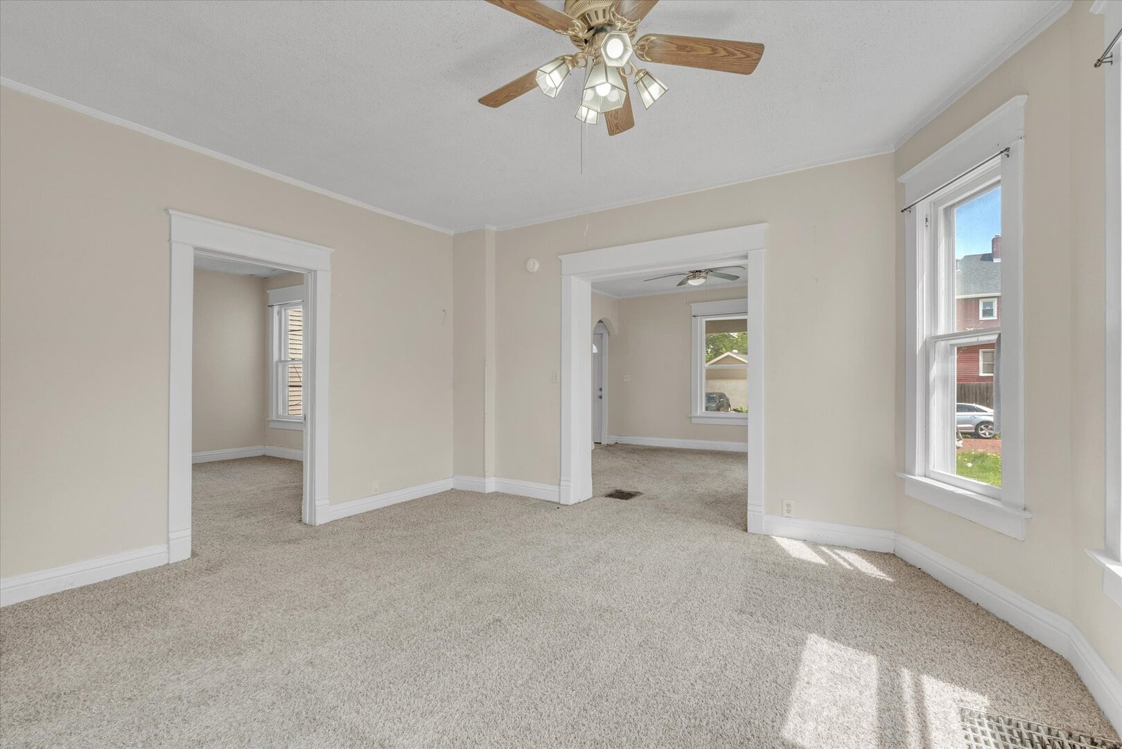 349 10th Street Moline, IL 61265 - Photo 15 of 24