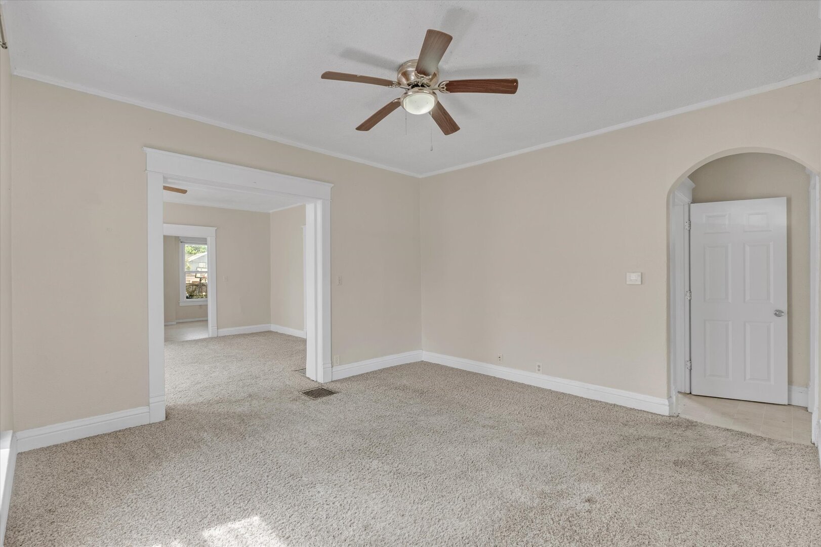 349 10th Street Moline, IL 61265 - Photo 17 of 24