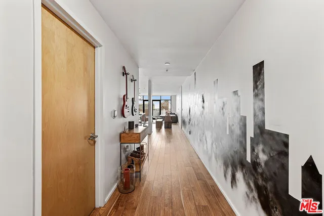 $525,000 | 1111 South Grand Avenue, Unit 1111, Los Angeles, CA 90015