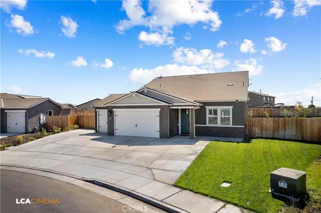 $499,990 | 7931 Savannah Height Avenue, Bakersfield, CA 93313