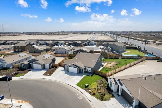 $499,990 | 7931 Savannah Height Avenue, Bakersfield, CA 93313