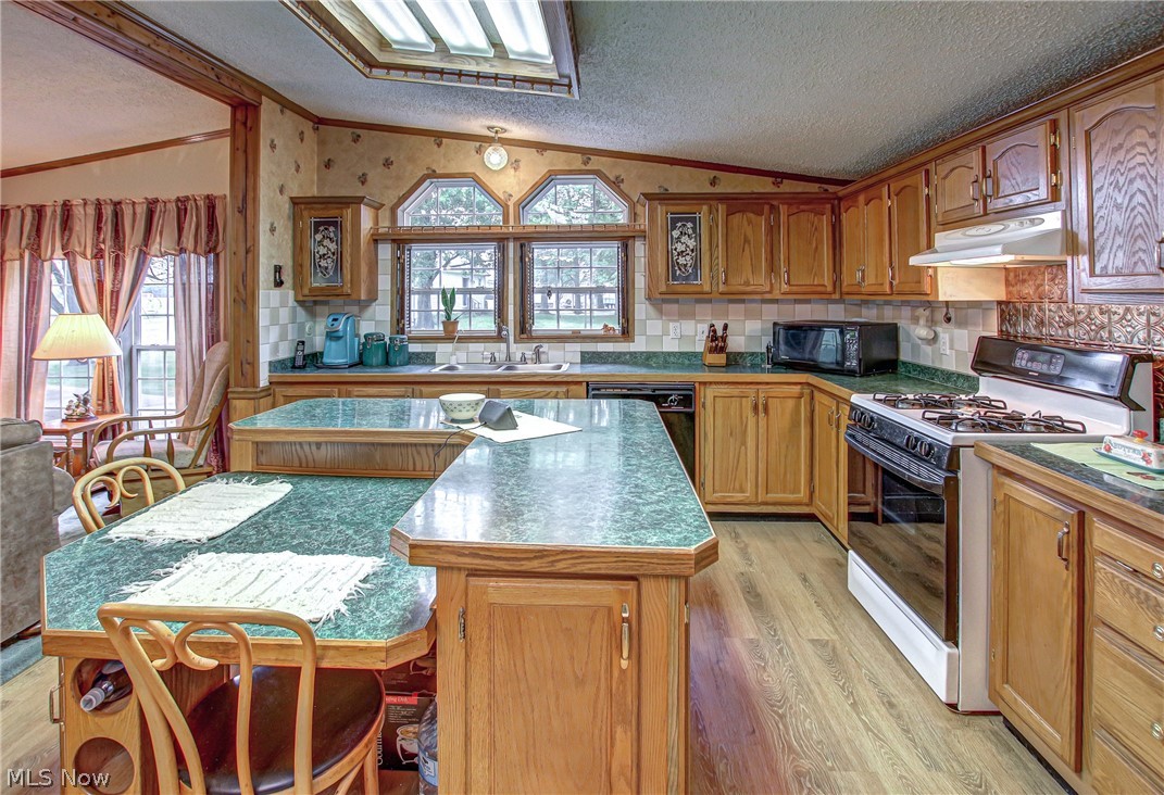 5219 Doylestown Road Creston, OH 44217 - Photo 3 of 35 Gallery Image 3