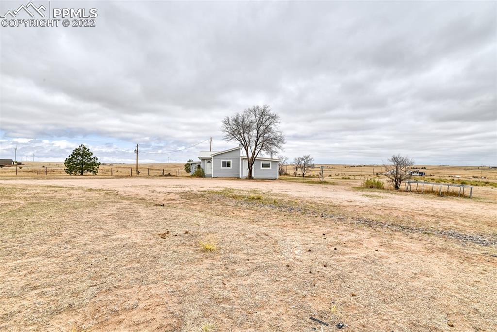 6175 Mulberry Road Calhan, CO 80808 - Photo 3 of 46 a view of an ocean