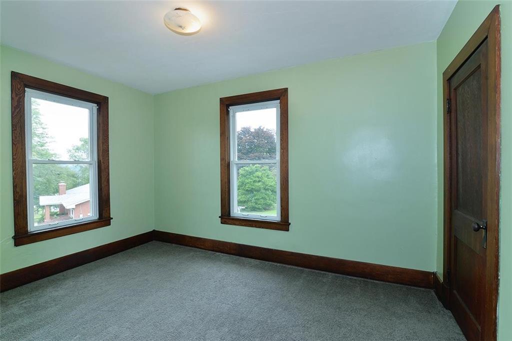 21 McCarrell Road Hickory, PA 15340 - Photo 13 of 23