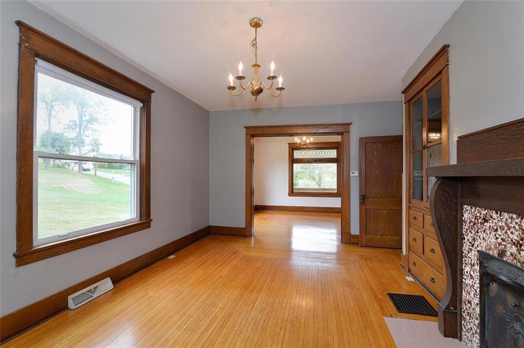 21 McCarrell Road Hickory, PA 15340 - Photo 7 of 23