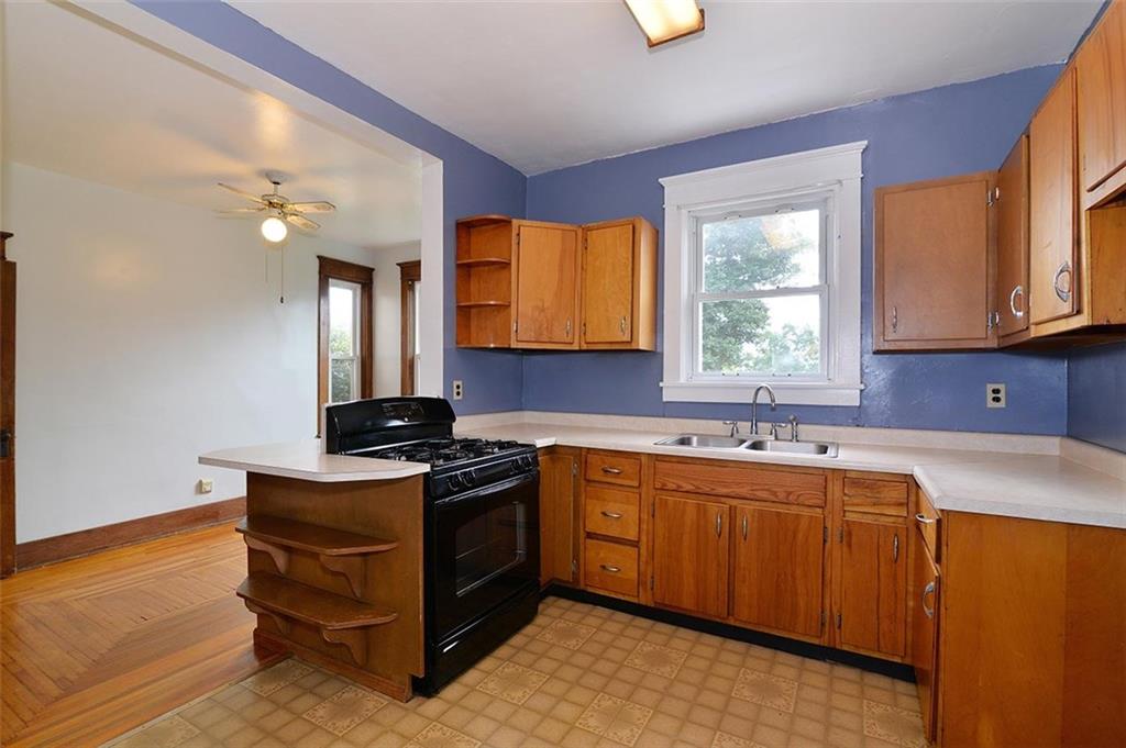 21 McCarrell Road Hickory, PA 15340 - Photo 10 of 23