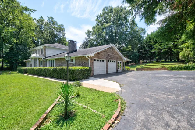 $859,000 | 9113 Edgewater Road, Chattanooga, TN 37416