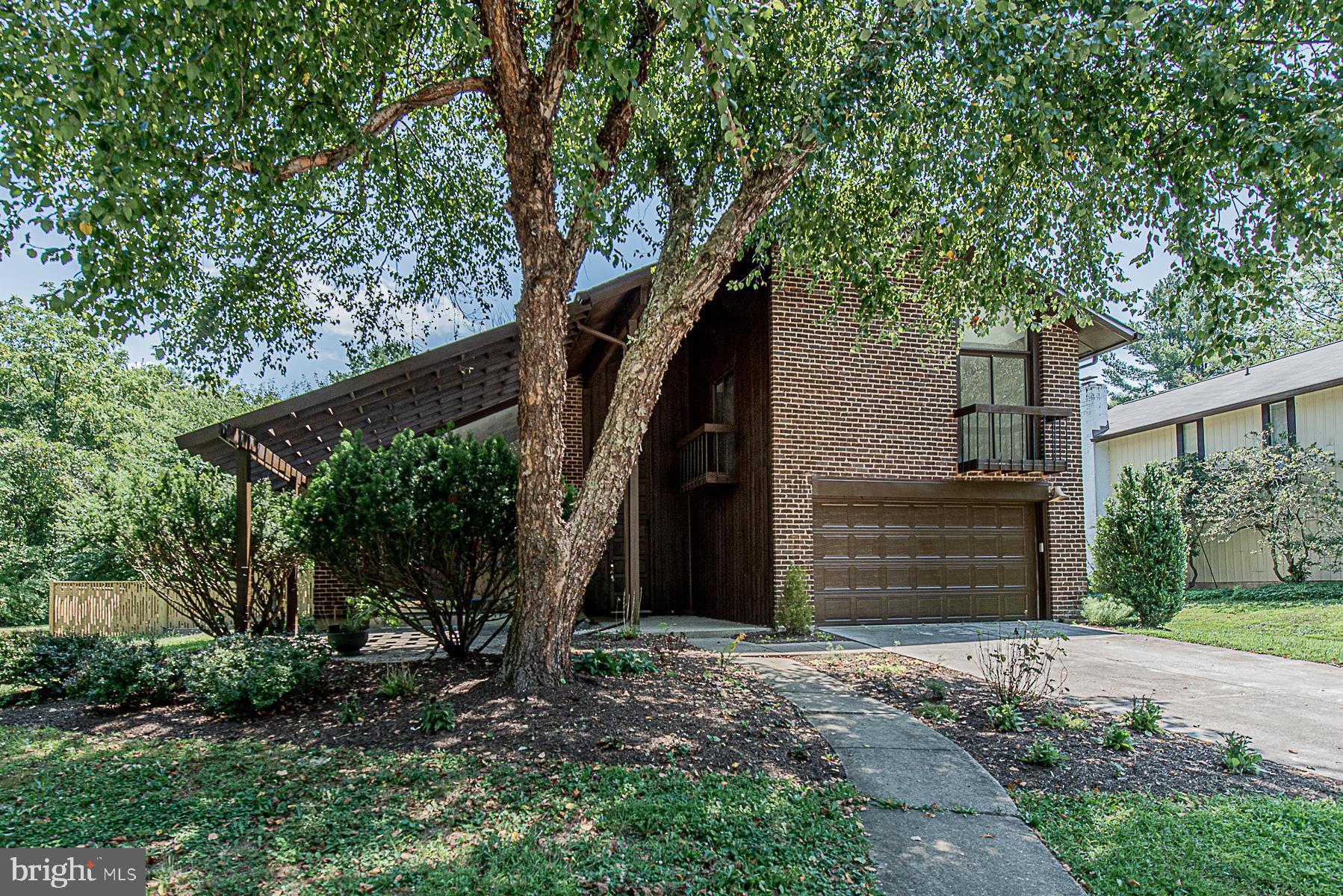 5301 Lightning View Road Columbia, MD 21045 - Photo 46 of 47 Additional front view