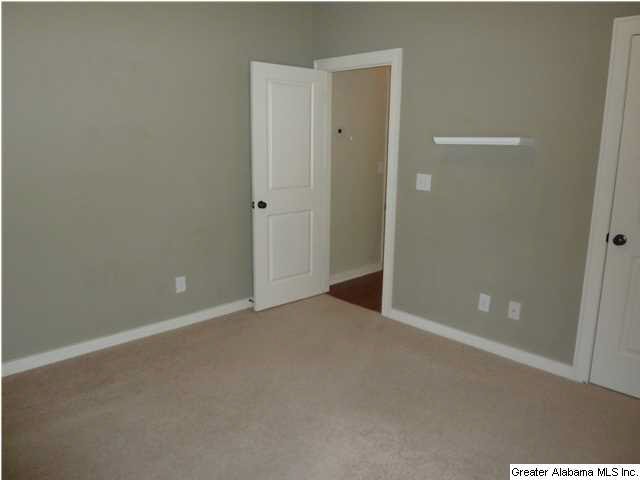 1949 Cahaba Cove Birmingham, AL 35244 - Photo 11 of 27