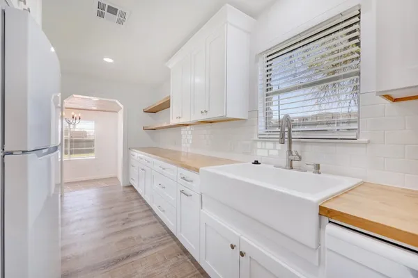 $2,195 | 801 Salem Lane, Austin, TX 78753