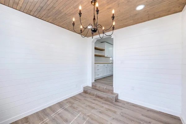 $2,195 | 801 Salem Lane, Austin, TX 78753