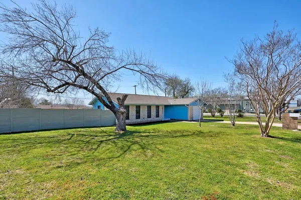 $2,195 | 801 Salem Lane, Austin, TX 78753