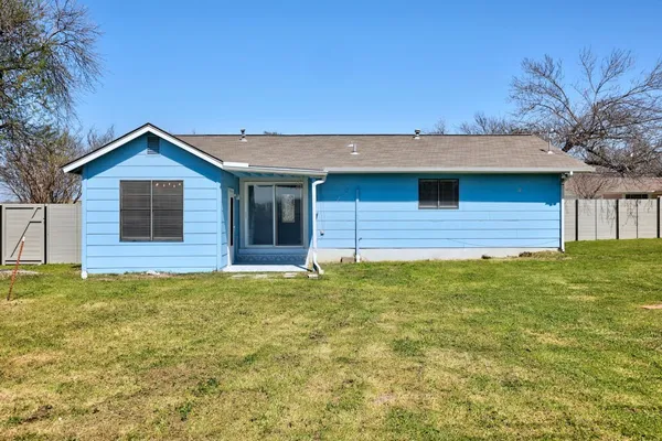 $2,195 | 801 Salem Lane, Austin, TX 78753