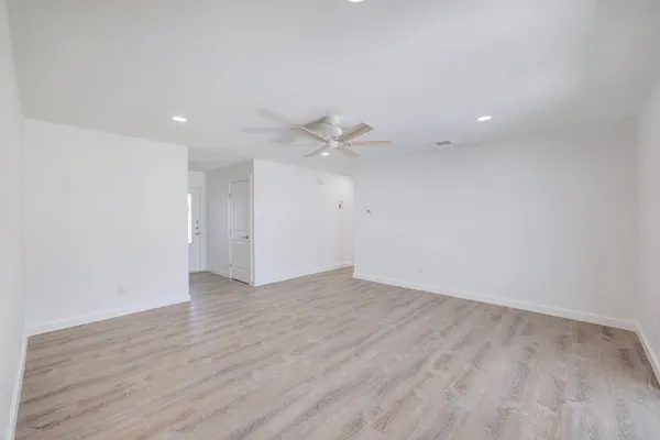 $2,195 | 801 Salem Lane, Austin, TX 78753