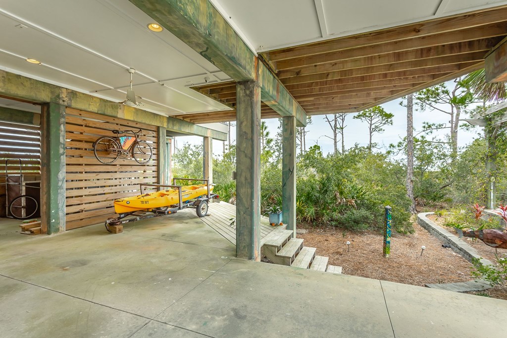 1723 Kingfisher Road Eastpoint, FL 32328 - Photo 43 of 63